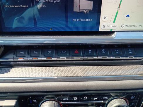 Used 2022 Chevrolet Silverado 1500 ZR2 AWD/4WD image 47