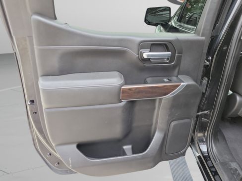 Used 2019 GMC Sierra 1500 SLT w/ SLT Premium Plus Package AWD/4WD image 12