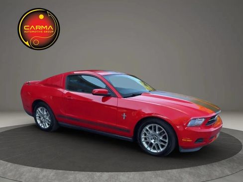 Used 2012 Ford Mustang Premium RWD image 9