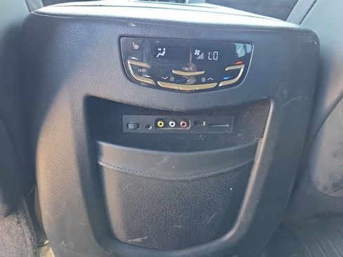 Used 2015 Cadillac Escalade ESV Platinum image 19