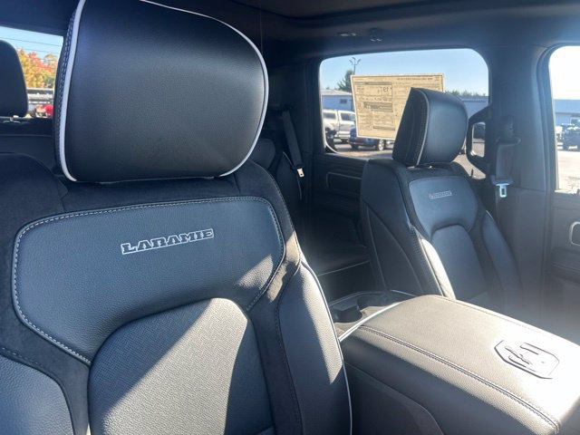 New 2027 RAM 1500 Laramie w/ Laramie Preferred Package AWD/4WD image 55