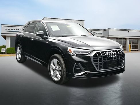 Used 2024 Audi Q3 2.0T Premium AWD/4WD image 7