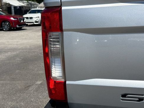 Used 2019 Ford F350 XL w/ Power Equipment Group AWD/4WD image 10