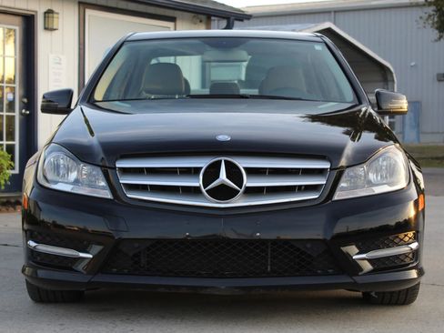 Used 2012 Mercedes-Benz C 300 4MATIC Sedan image 8