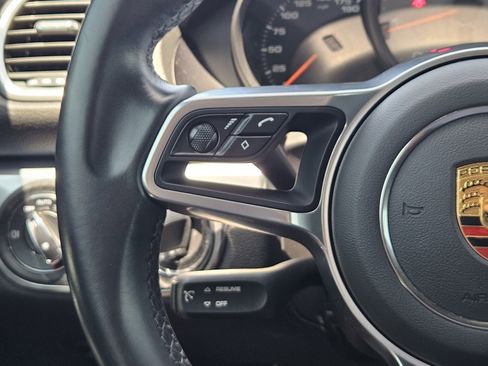 Used 2022 Porsche 718 Cayman S RWD image 27