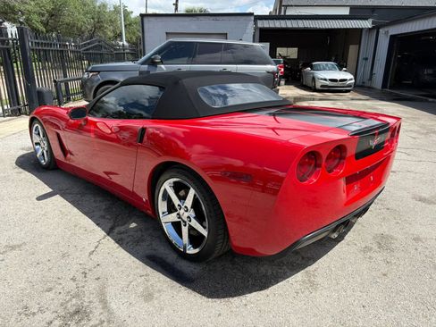 Used 2007 Chevrolet Corvette Convertible w/ Preferred Equipment Group RWD image 6