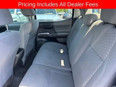 Used 2021 Toyota Tacoma SR5 RWD image 13