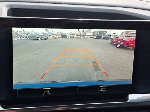 Used 2024 Chevrolet Silverado 1500 LT image 19