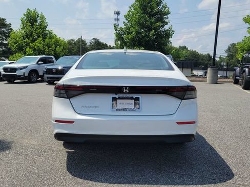 Certified 2024 Honda Accord LX image 5