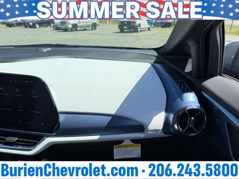 New 2026 Chevrolet Equinox EV LT FWD image 24