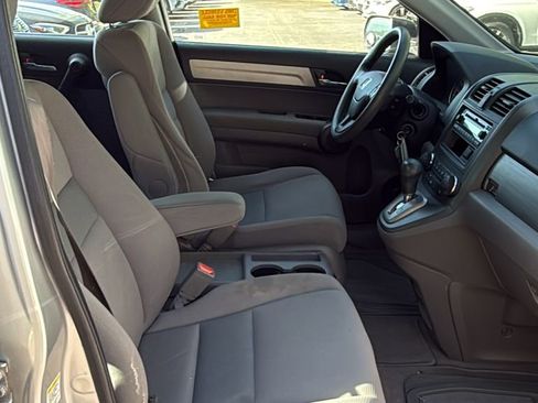 Used 2010 Honda CR-V LX image 11