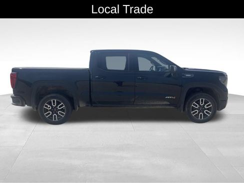 Used 2023 GMC Sierra 1500 AT4 w/ Technology Package AWD/4WD image 8