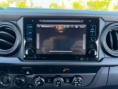 Used 2019 Toyota Tacoma TRD Off-Road AWD/4WD image 6