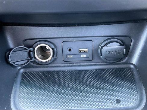 Used 2015 Kia Sorento LX FWD image 32