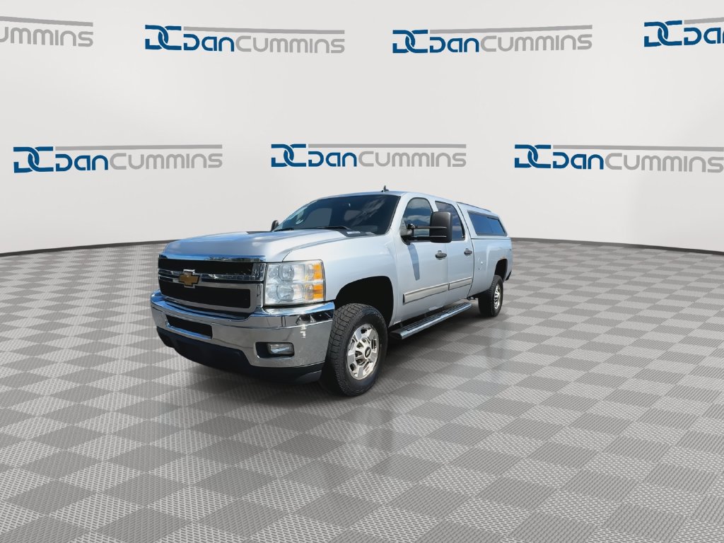 Used 2014 Chevrolet Silverado 2500 LT w/ Interior Plus Package AWD/4WD image 4