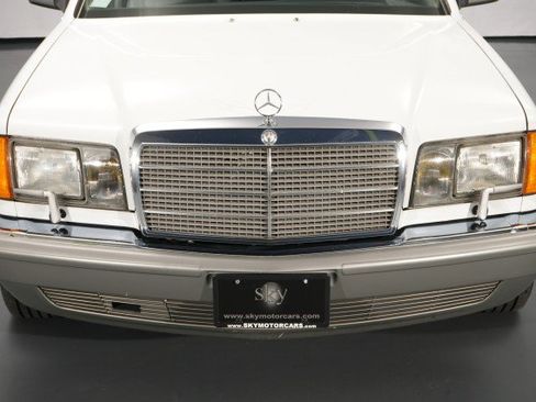 Used 1987 Mercedes-Benz 300 SDL image 8