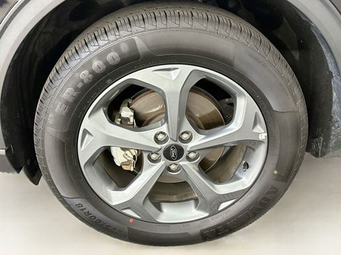 Used 2025 Ford Escape ST-Line Select AWD/4WD image 11