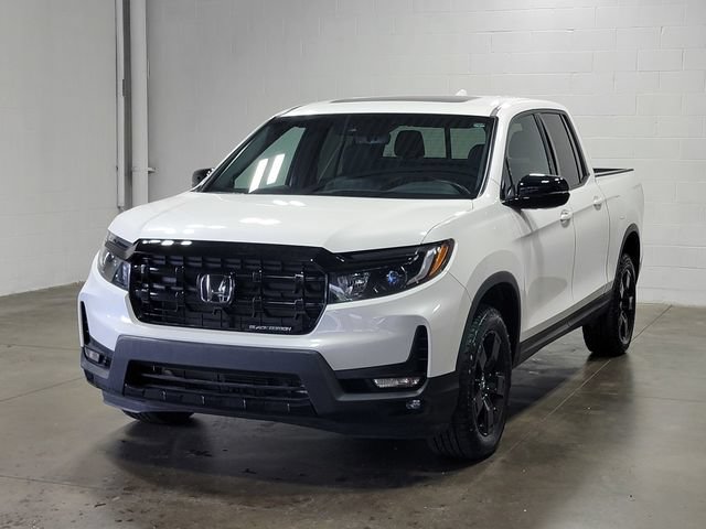 Used 2024 Honda Ridgeline Black Edition image 2