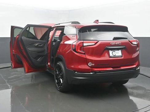 Used 2023 GMC Terrain SLE FWD image 54