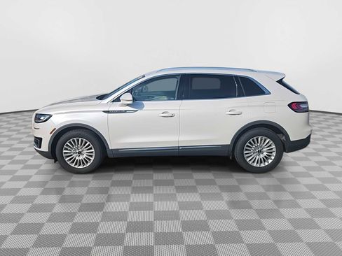 Used 2019 Lincoln Nautilus FWD image 5