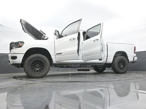 Used 2020 RAM 1500 Big Horn AWD/4WD image 64