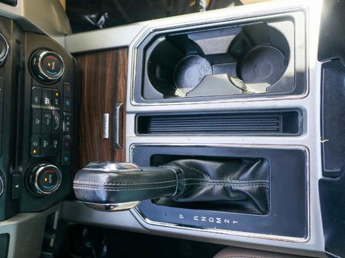 Used 2015 Ford F150 Lariat w/ Equipment Group 501A Mid image 23