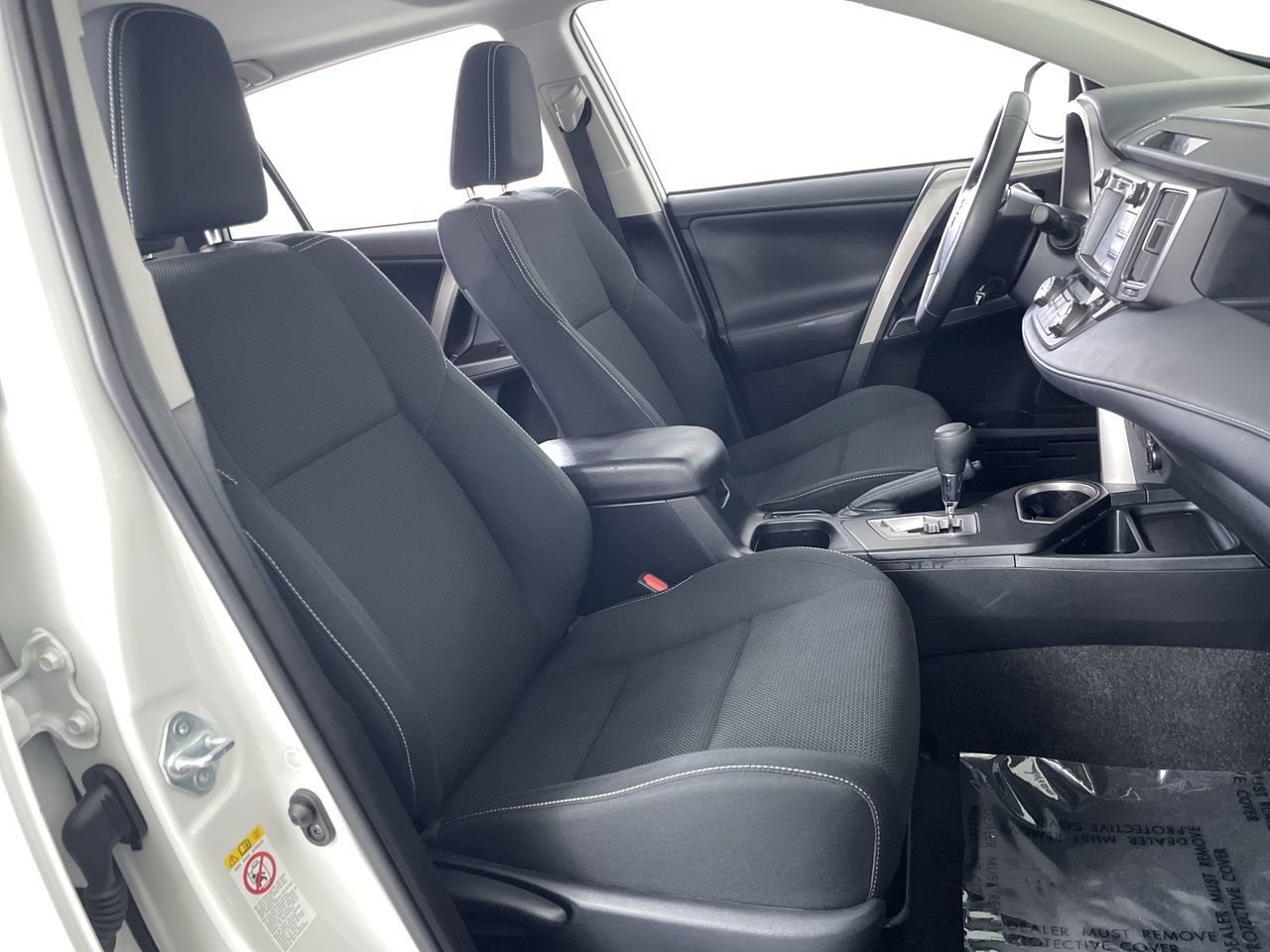 Used 2018 Toyota RAV4 XLE w/ Plus Extra Value Package AWD/4WD image 26