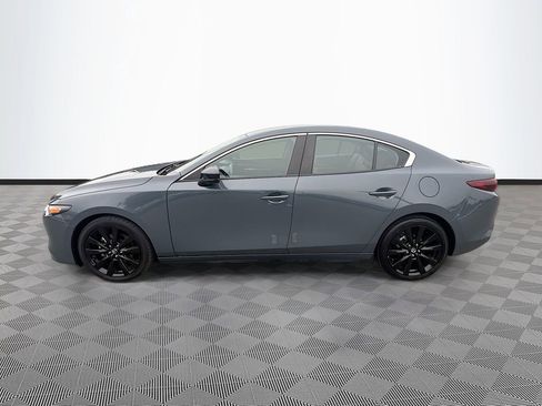 Used 2024 MAZDA MAZDA3 s image 4