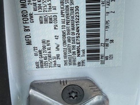 Used 2022 Ford Transit Connect XL image 11