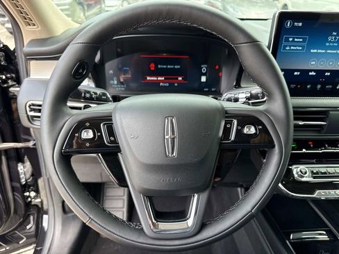 New 2025 Lincoln Corsair FWD w/ Equipment Group 101A image 25