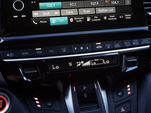 Certified 2026 Honda Odyssey EX-L image 32