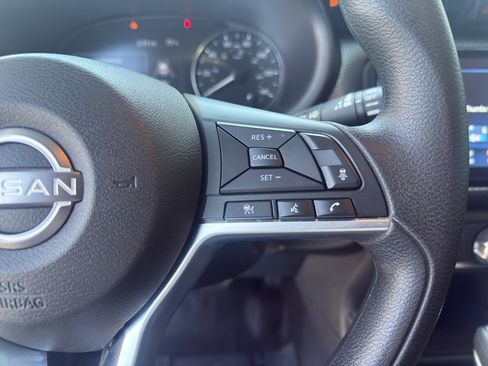 Used 2024 Nissan Kicks SV FWD image 28