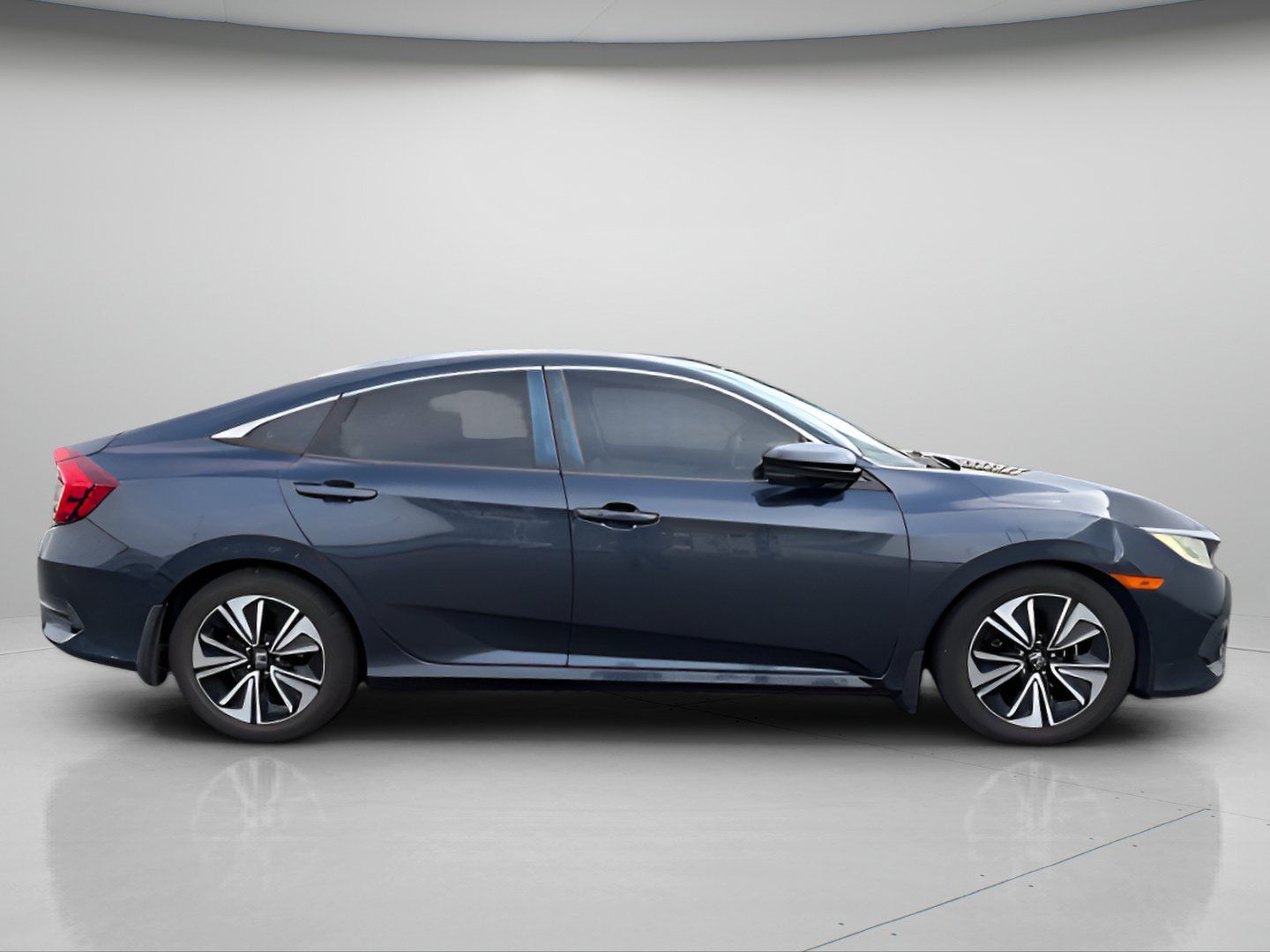 Used 2016 Honda Civic EX-T image 6