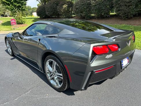 Used 2017 Chevrolet Corvette Stingray Coupe w/ Battery Protection Package RWD image 12