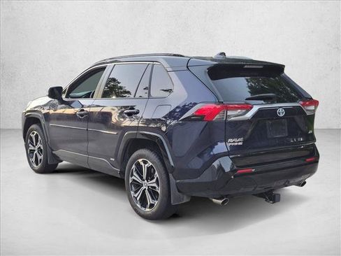 Used 2023 Toyota RAV4 XSE AWD/4WD image 7
