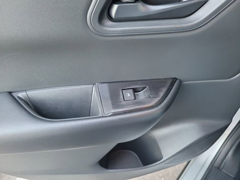 Certified 2025 Nissan Rogue S image 12