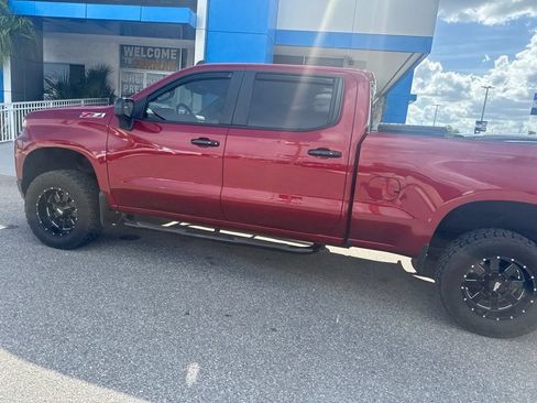 Used 2019 Chevrolet Silverado 1500 LT Trail Boss AWD/4WD image 8