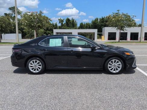 Certified 2023 Toyota Camry LE FWD image 3