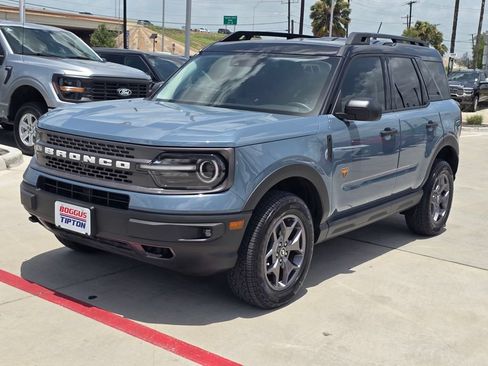 Used 2024 Ford Bronco Sport Badlands AWD/4WD image 10