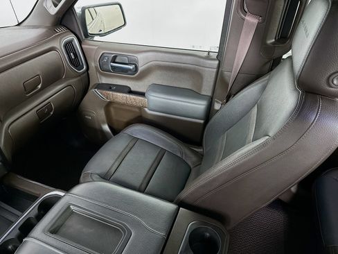 Used 2020 GMC Sierra 1500 Denali w/ Driver Alert Package II AWD/4WD image 25