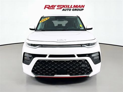 Used 2022 Kia Soul Turbo image 2