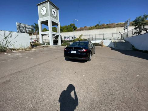 Used 2025 Toyota Camry LE image 16