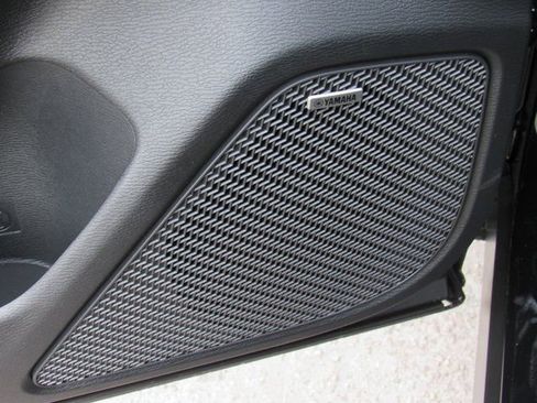 New 2026 Mitsubishi Outlander ES FWD image 12