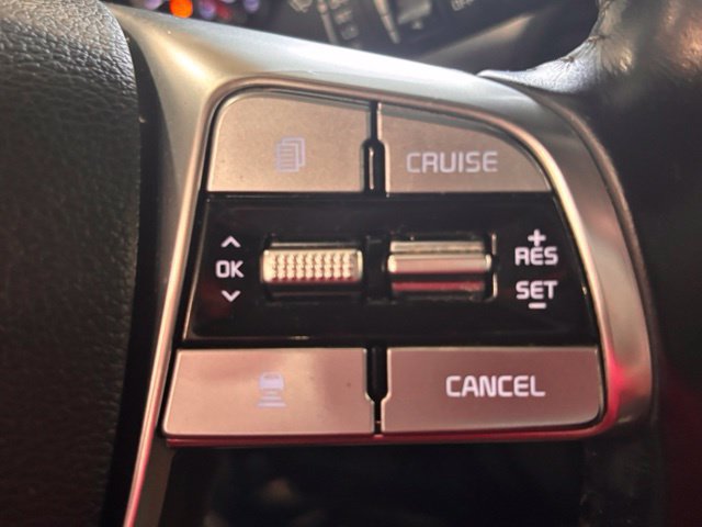 Used 2021 Kia Telluride LX FWD image 36
