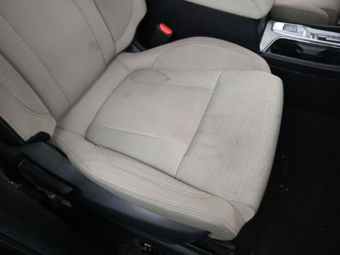 Used 2024 Subaru Ascent Premium w/ Convenience Package image 12