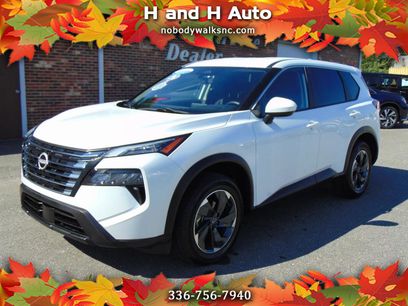 Used 2024 Nissan Rogue SV