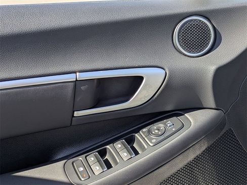 Used 2025 Hyundai Sonata SEL image 16