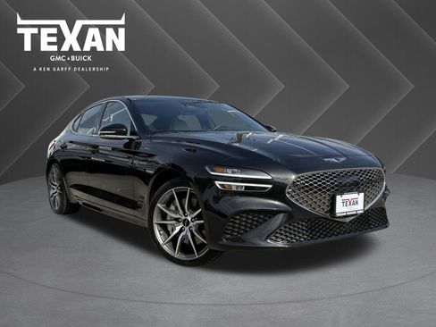 Used 2025 Genesis G70 2.5T image 1