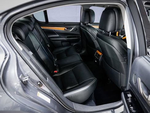 Used 2013 Lexus GS 450h w/ Luxury Pkg RWD image 37