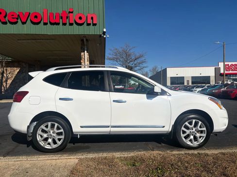 Used 2013 Nissan Rogue SL image 8